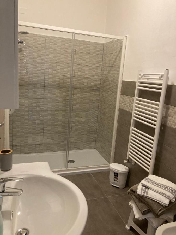 Due Magnolie Hotel มอนซามบาโน ภายนอก รูปภาพ